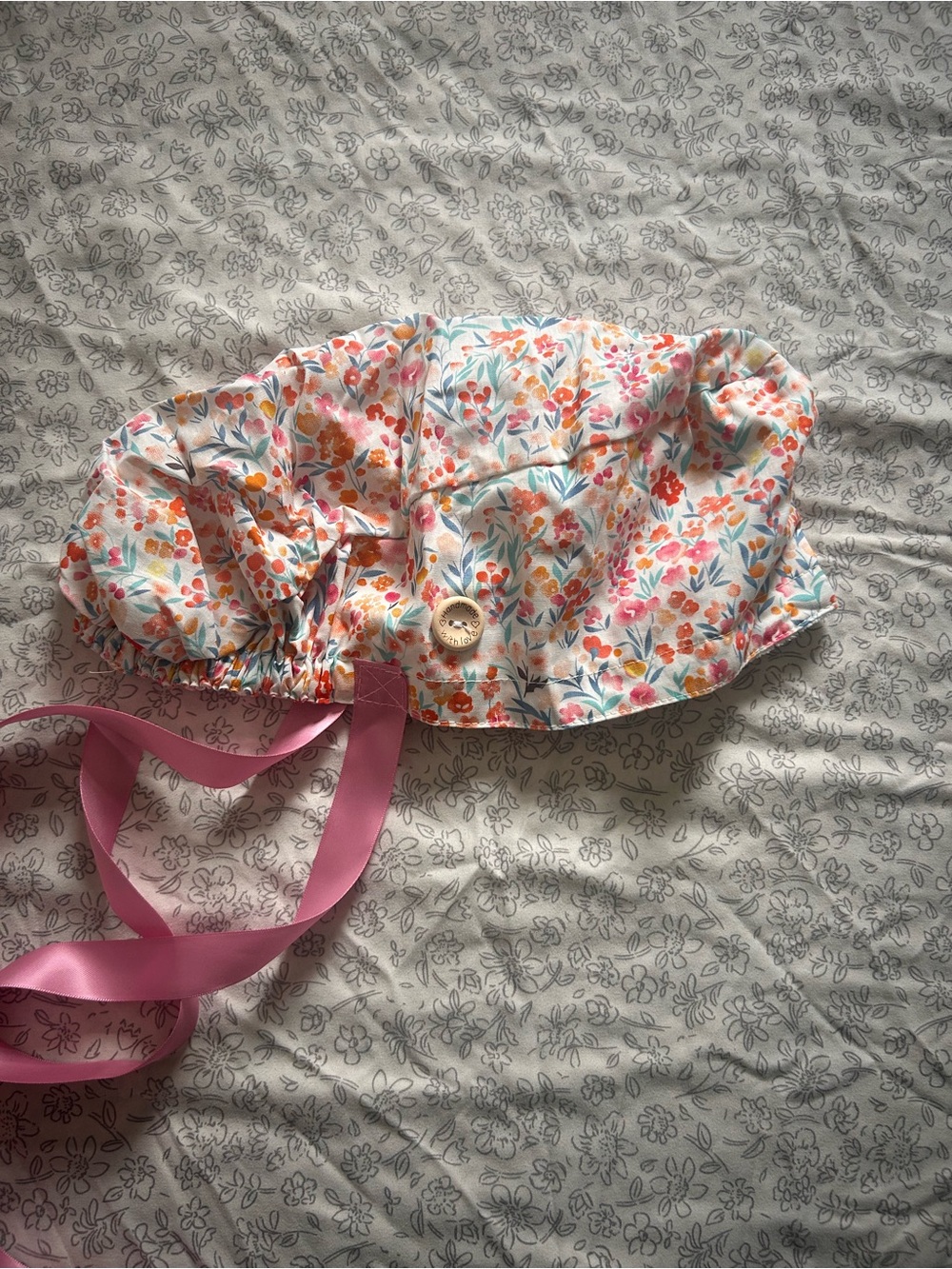 Floral Ribbon-Tie scrub cap in Pink and Multi-Color